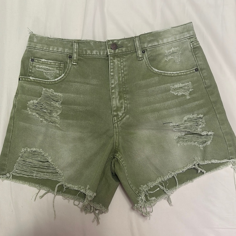 NWT BDG shorts army green distressed ripped 30